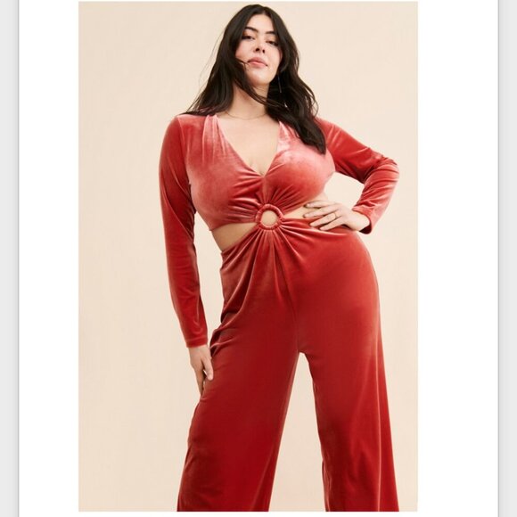 NWT Awaylee X Free People Peekaboo Velvet Jumpsuit Women's 1X Cutout Red Orange - Picture 1 of 16